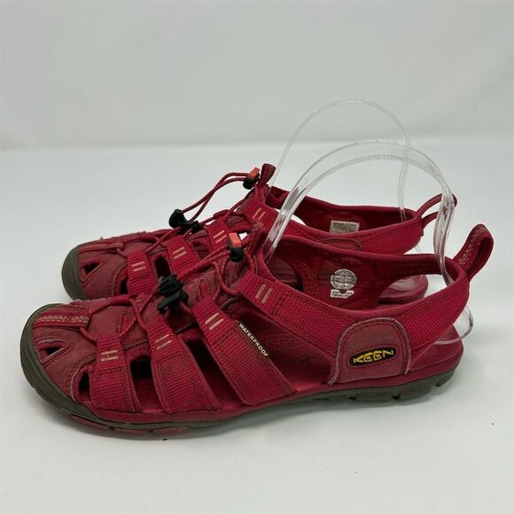 KEEN Women's Clearwater CNX Sandals Bright Pink Size 8 Lightweight Lace Up - Picture 8 of 12